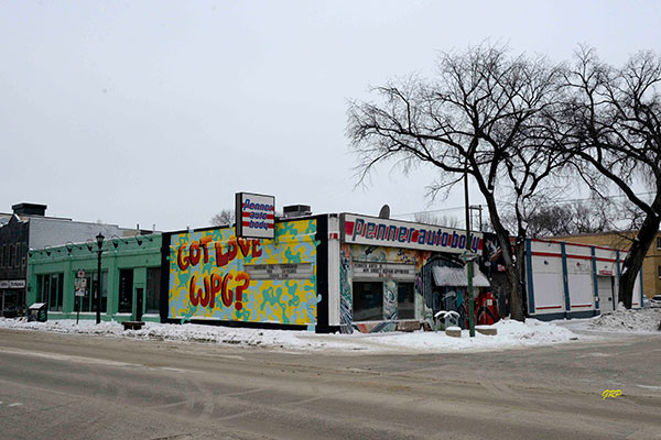 Crescent Auto Sales and Garage Building